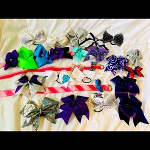Cheerleading Bows - Lot of 25 or more